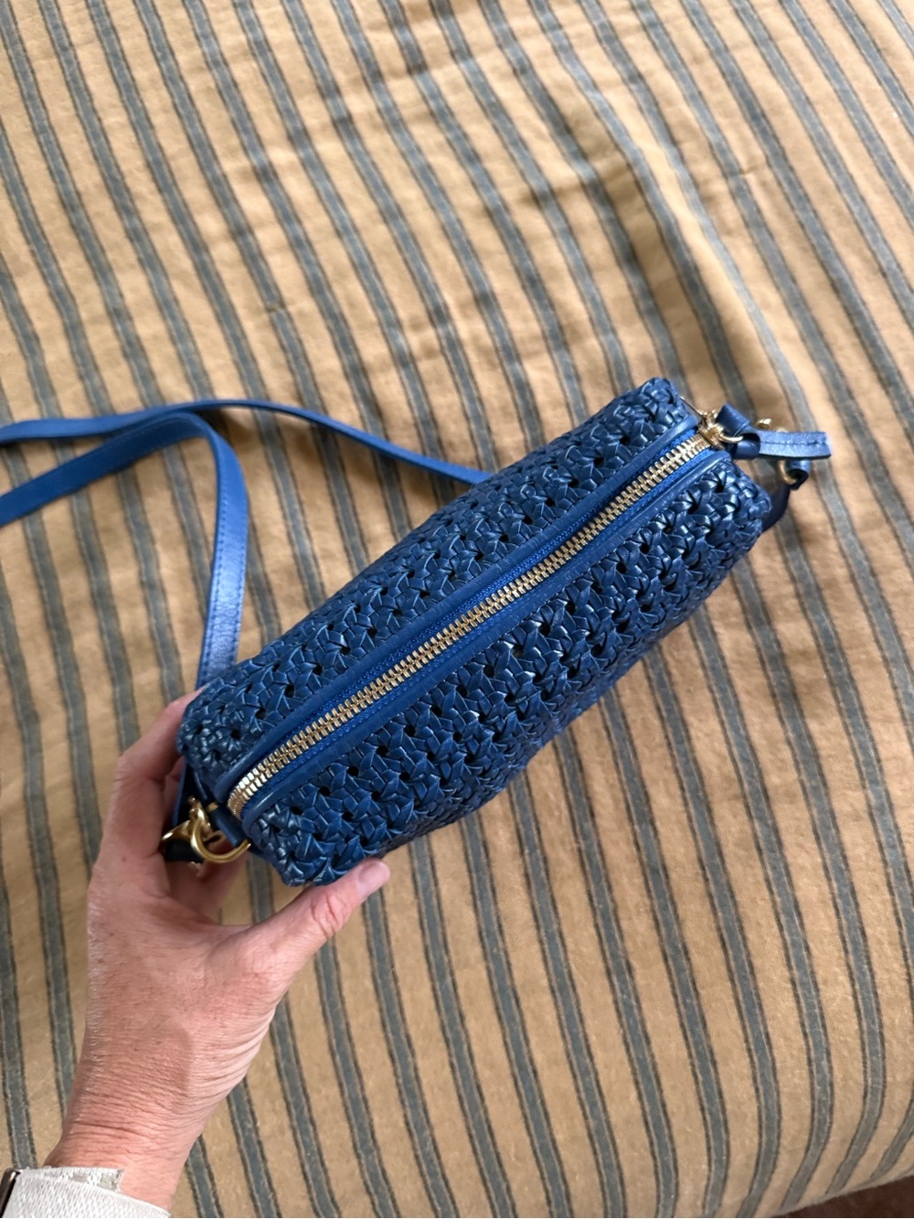 Clare V. midi sac woven leather crossbody bag - Picture 2 of 5